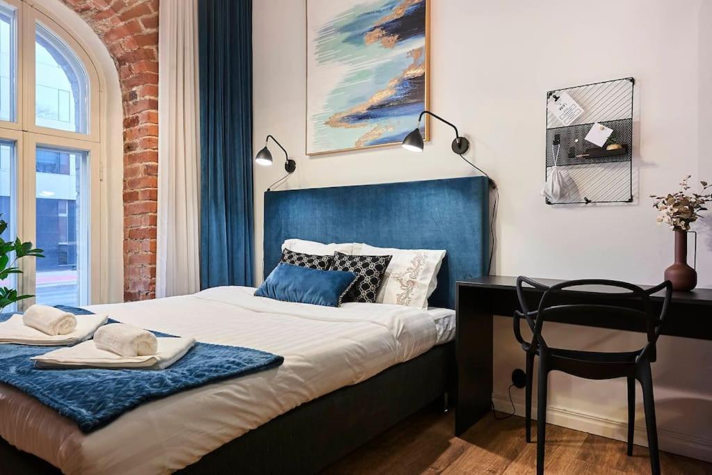 Urban-Glam City Centre Studio With A Gym And Terrace Tallinn Ngoại thất bức ảnh