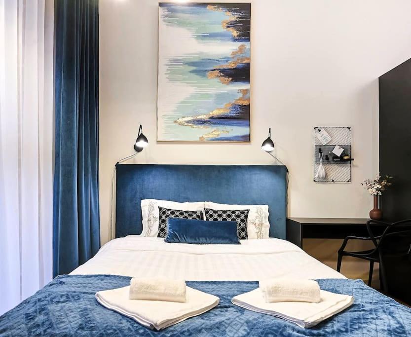 Urban-Glam City Centre Studio With A Gym And Terrace Tallinn Ngoại thất bức ảnh