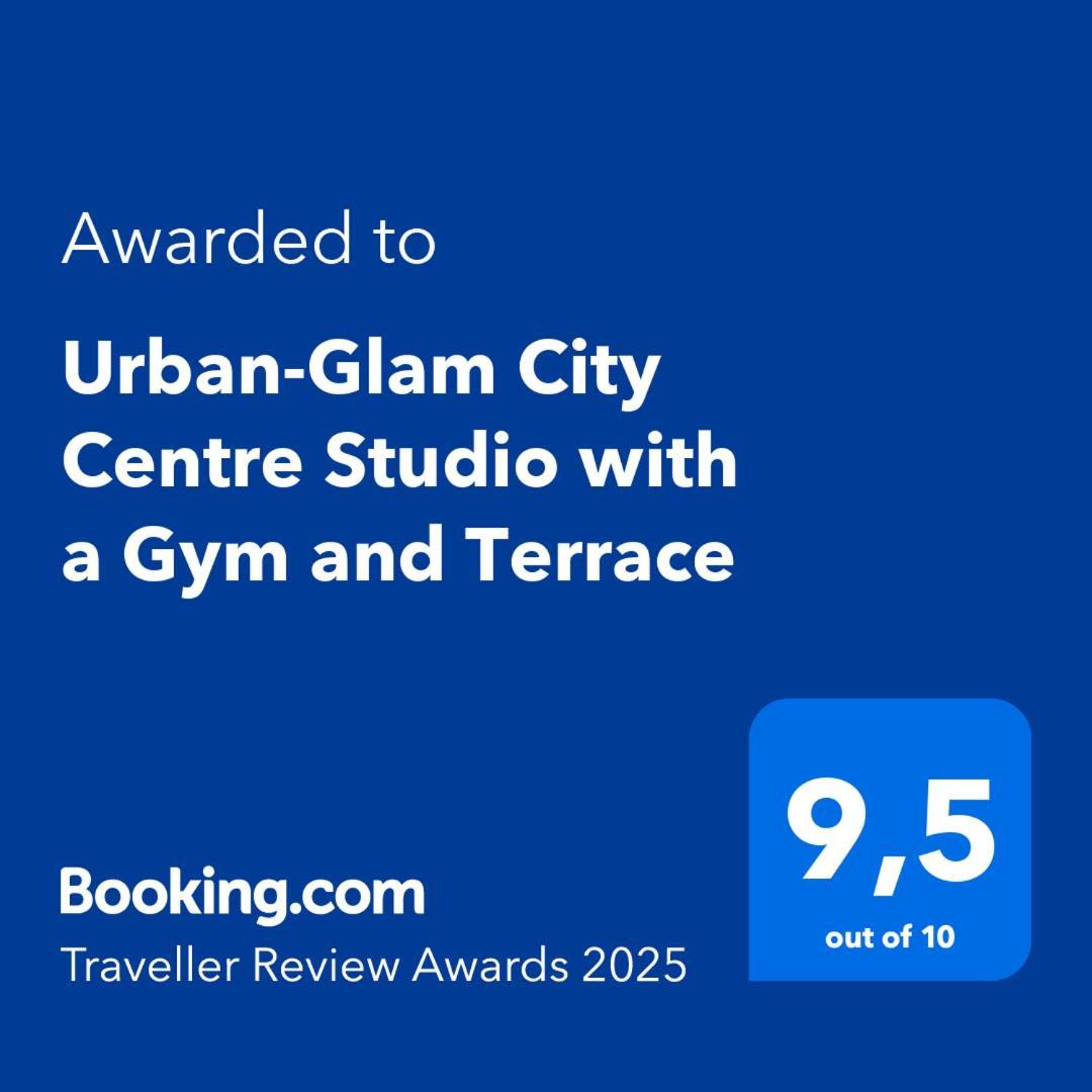 Urban-Glam City Centre Studio With A Gym And Terrace Tallinn Ngoại thất bức ảnh